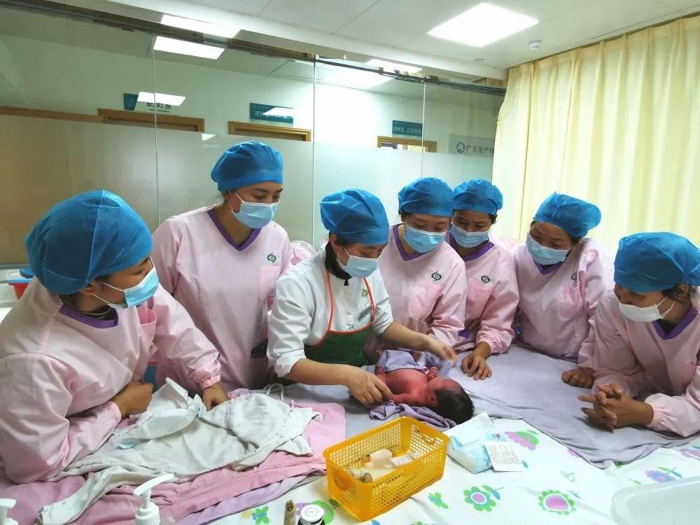 衡阳妇婴监护型护送